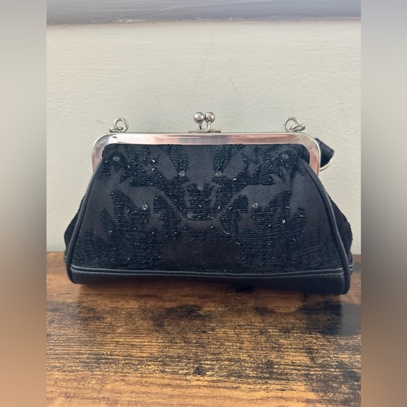 Gorgeous velvet and sequin black clutch with chain and pleather strap - Picture 1 of 8